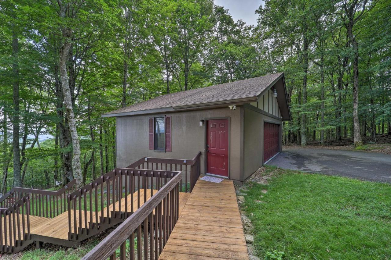 Beech Mountain Cabin Retreat With Hot Tub And Views! Luaran gambar