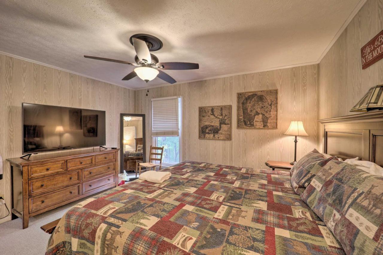 Beech Mountain Cabin Retreat With Hot Tub And Views! Luaran gambar