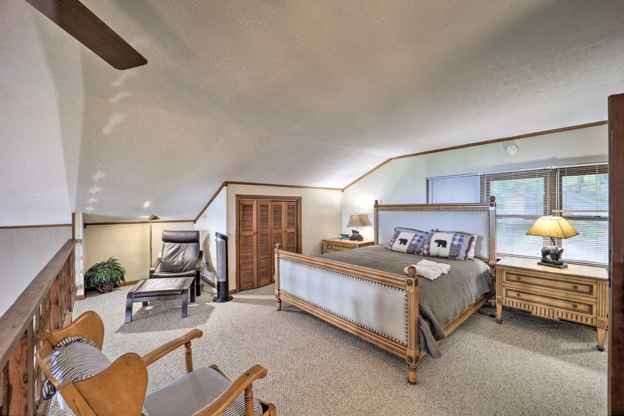 Beech Mountain Cabin Retreat With Hot Tub And Views! Luaran gambar
