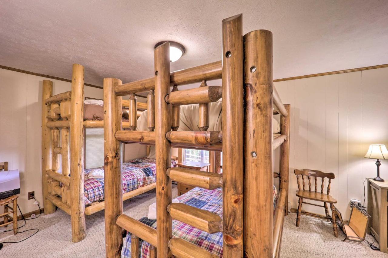 Beech Mountain Cabin Retreat With Hot Tub And Views! Luaran gambar