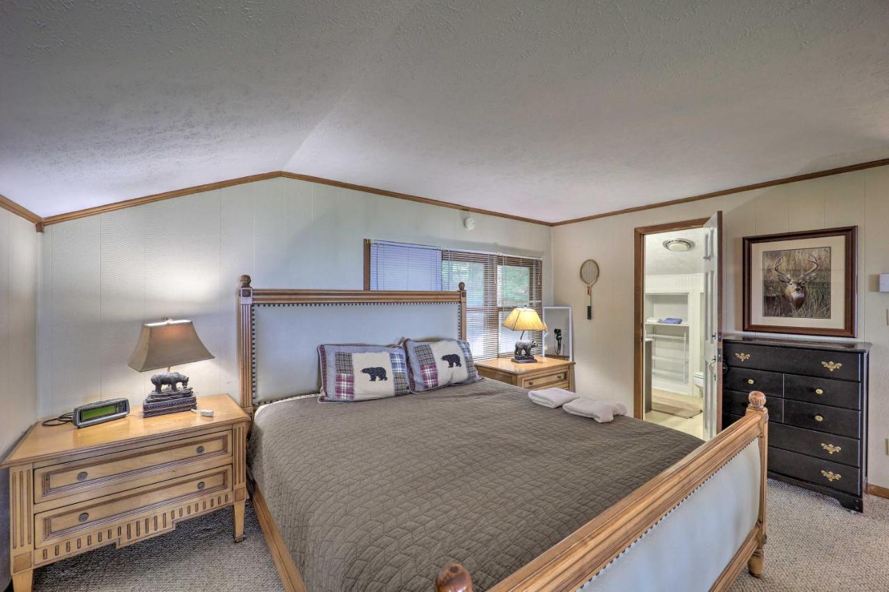 Beech Mountain Cabin Retreat With Hot Tub And Views! Luaran gambar